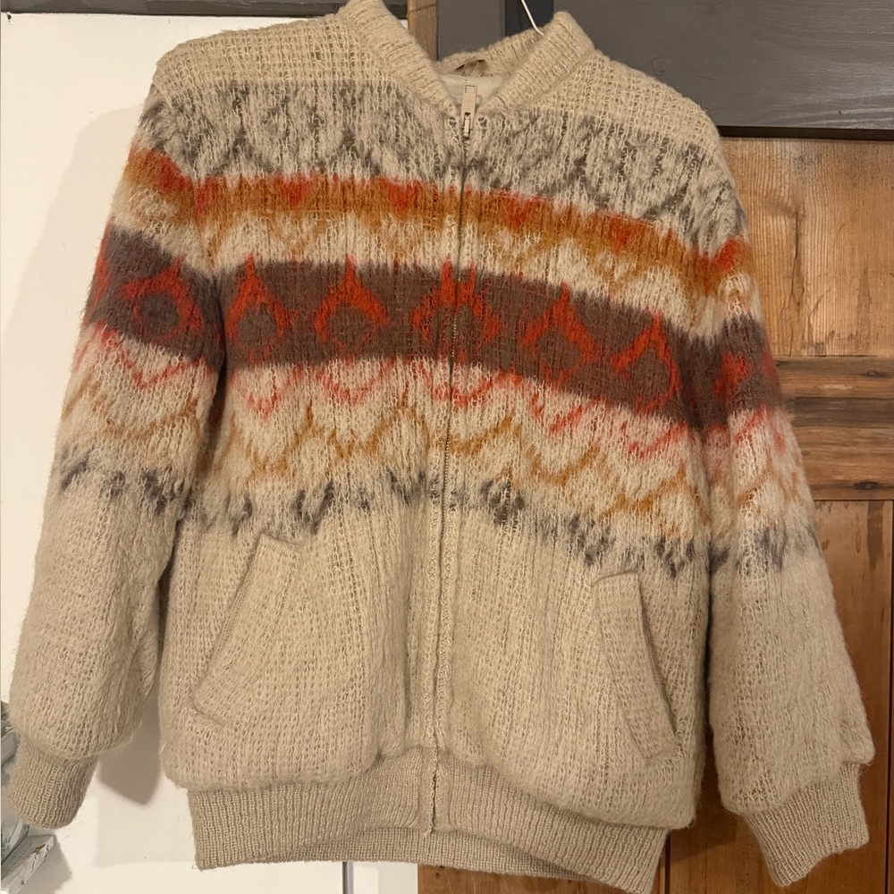 Vintage Men's Beige and Multicolor Patterned Sweater Jacket with Zipper.